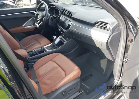 2021 Audi Q3 Premium 45 Tfsi S Line Quattro Tiptronic z USA, uszkodzony, nr VIN WA1DECF33M1038760